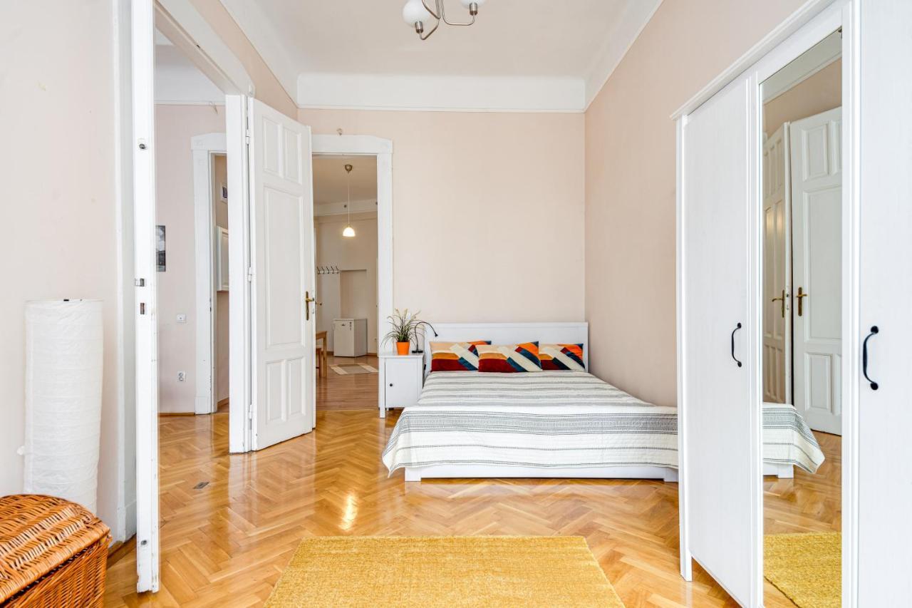Vintage Apartment In The Jewish Quarter Budapest Luaran gambar